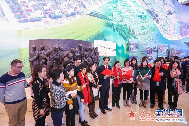 (图文互动)(1)让奋进的种子深植心田——庆祝改革开放40周年大型展览激发首都观众奋进热情